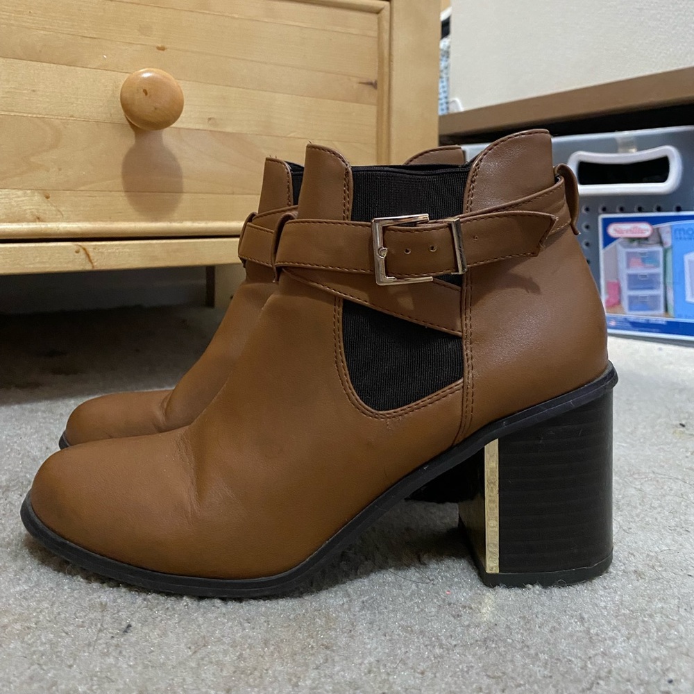Camel brown booties with gold buckle and trim